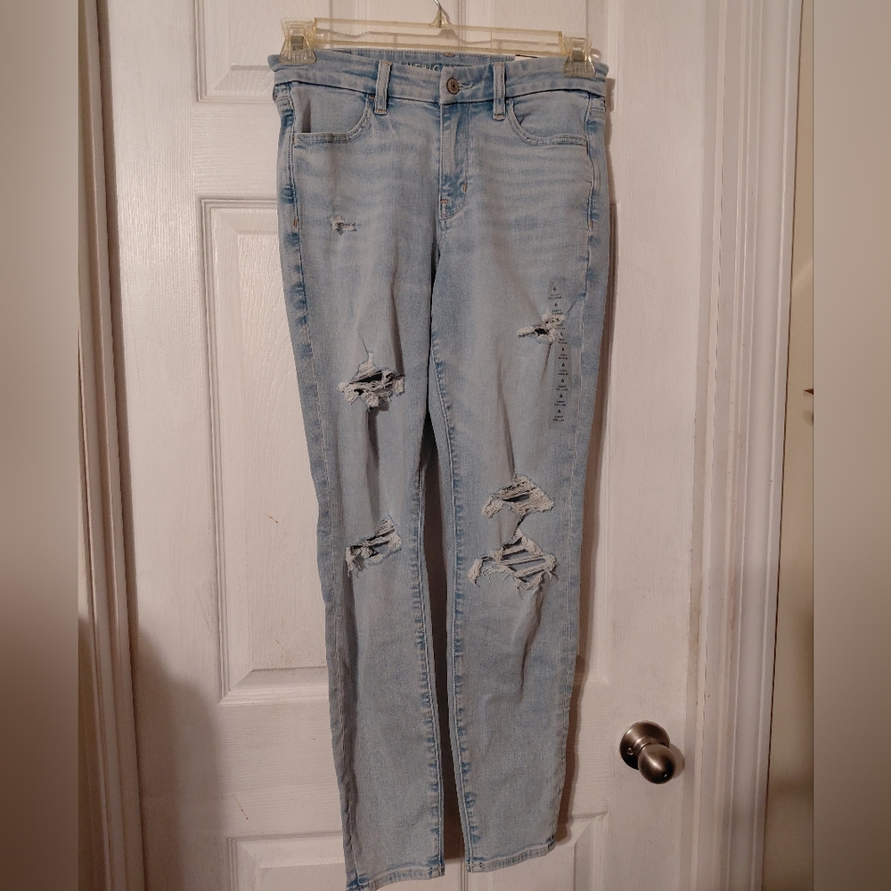 American Eagle high Rise Jegging Next Level Stretch Denim Jeans 6/28 NWT